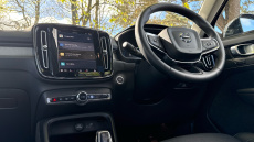 Volvo XC40 2.0 B4P Ultra Dark 5dr Auto Petrol Estate